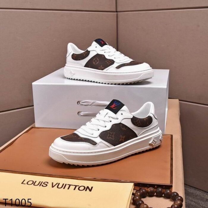 Louis Vuitton – Image 1
